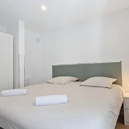 Du Pal Apartment