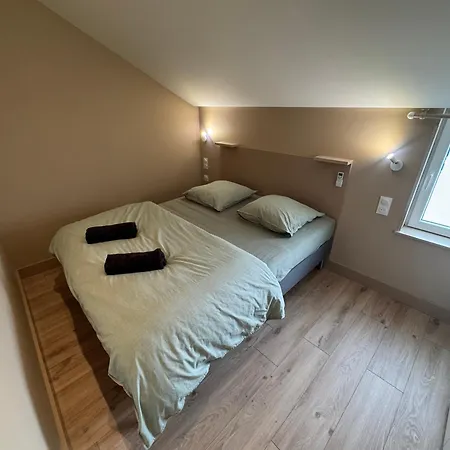 Melanie Et Nicolas * 동피에르쉬르베스브르