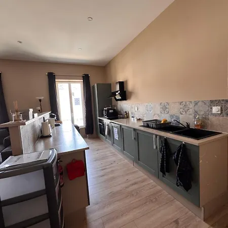 Melanie Et Nicolas Apartment Dompierre-sur-Besbre